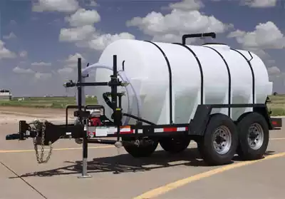 1,000 Gallon Water Trailer